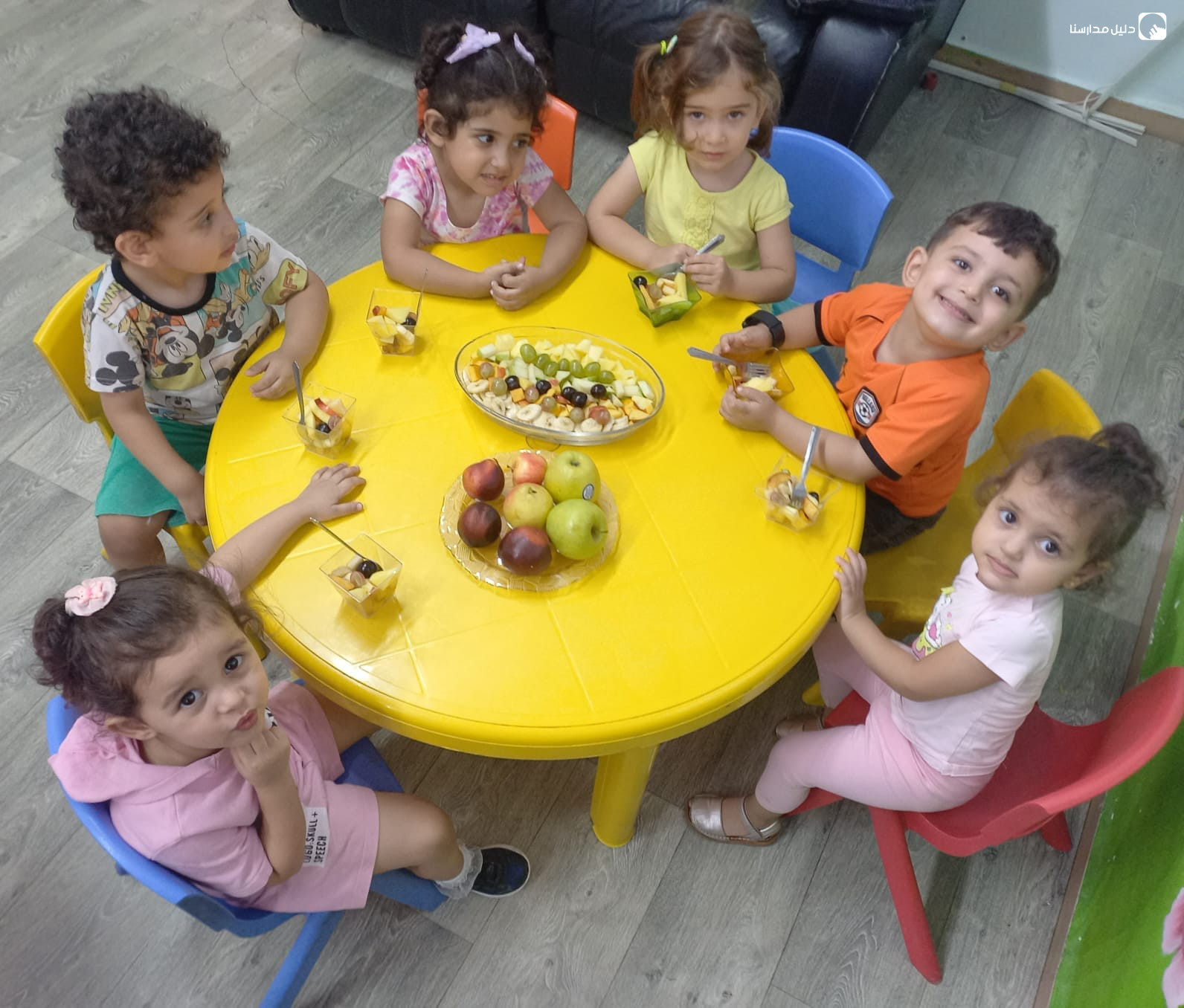 حضانة الضحكة الرائعة slide 3