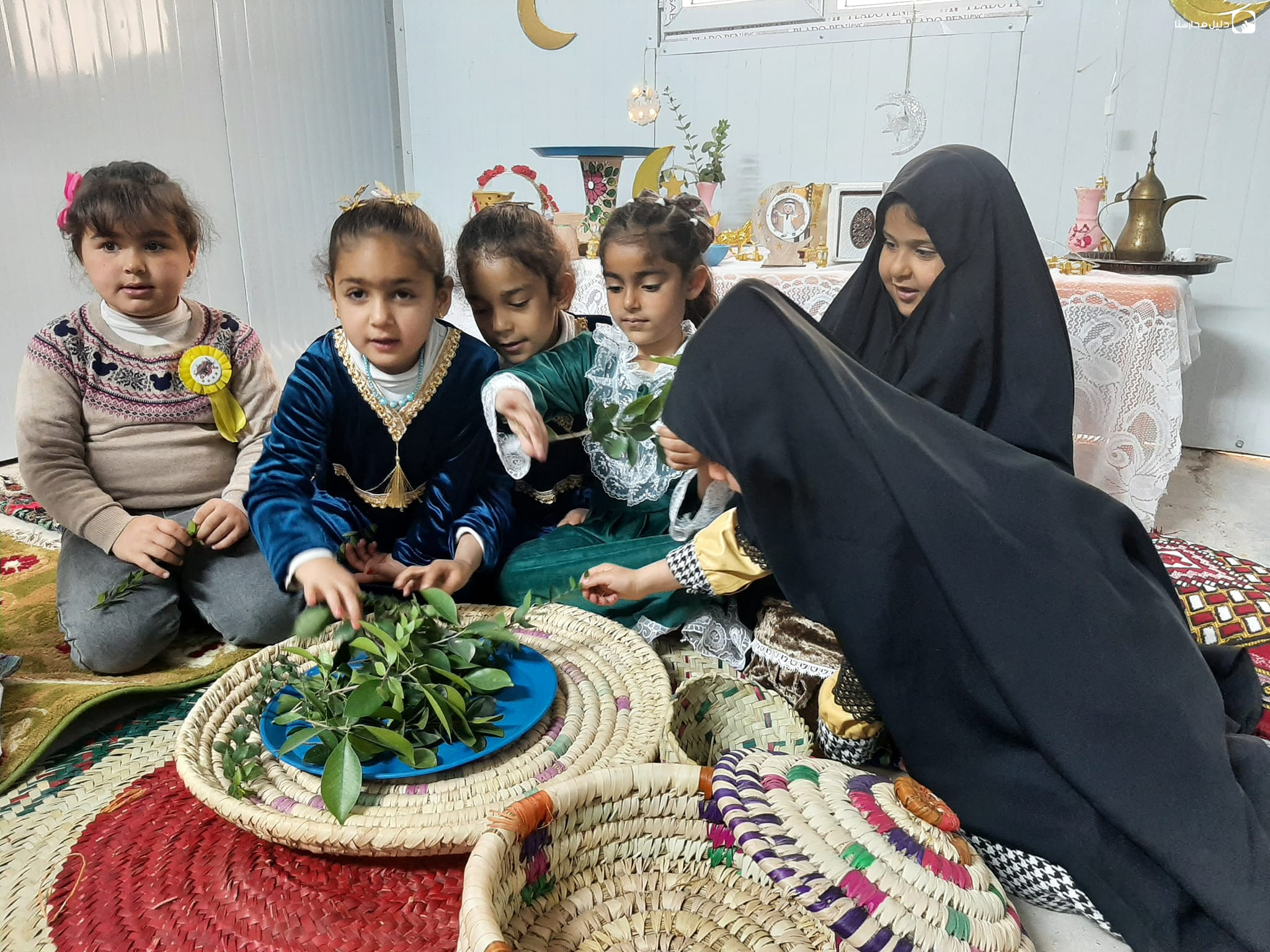 روضة الزمرد slide 7