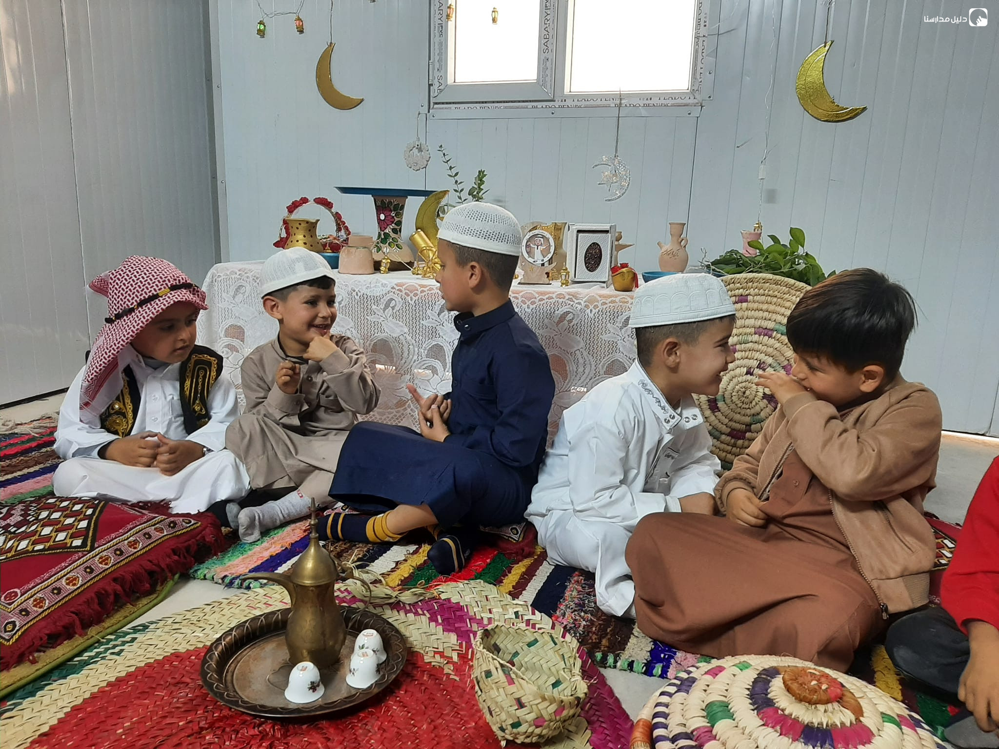 روضة الزمرد slide 5