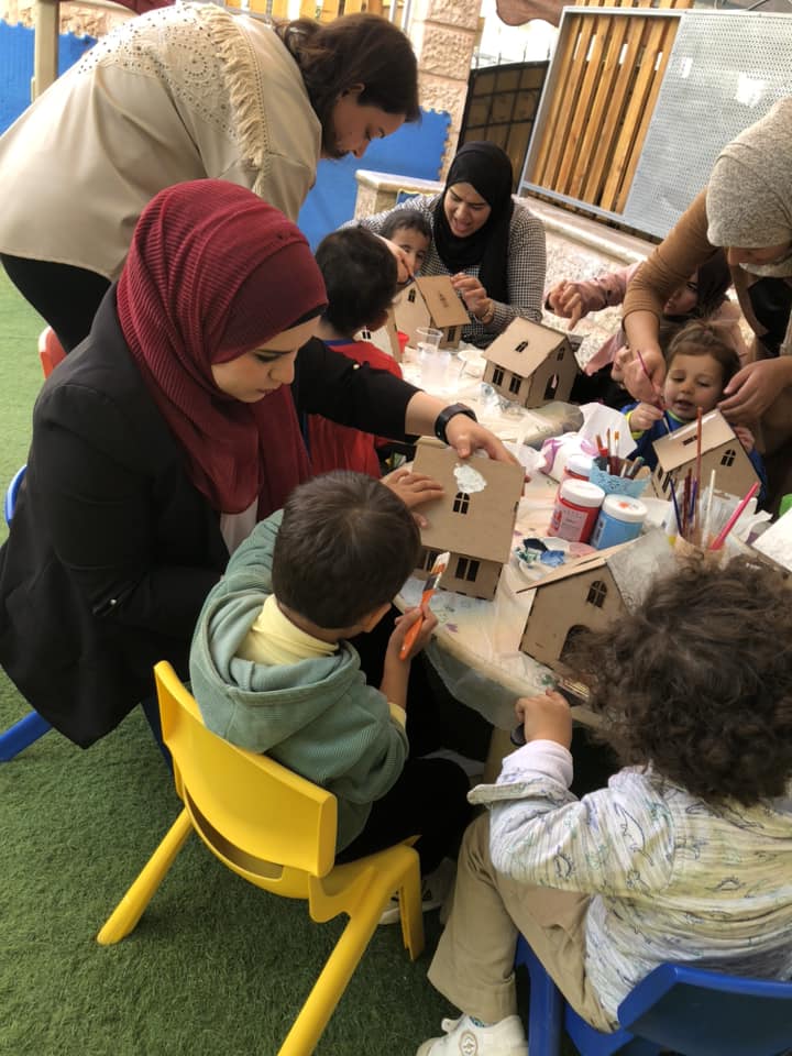 حضانة و روضة كوكب المرح الطفولي slide 2