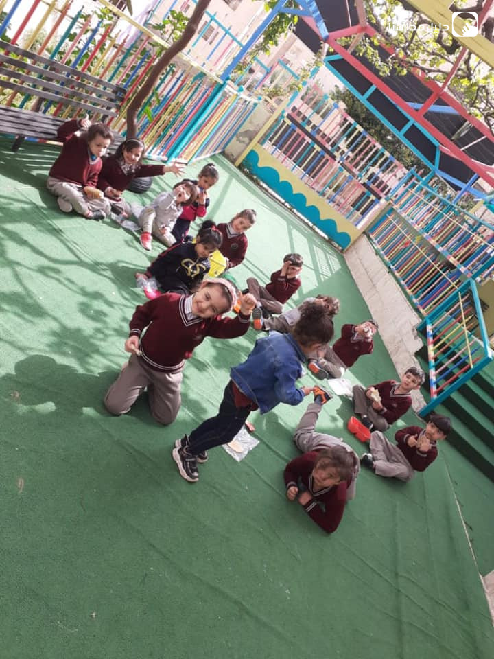 روضة اكاديمية راية العز slide 2