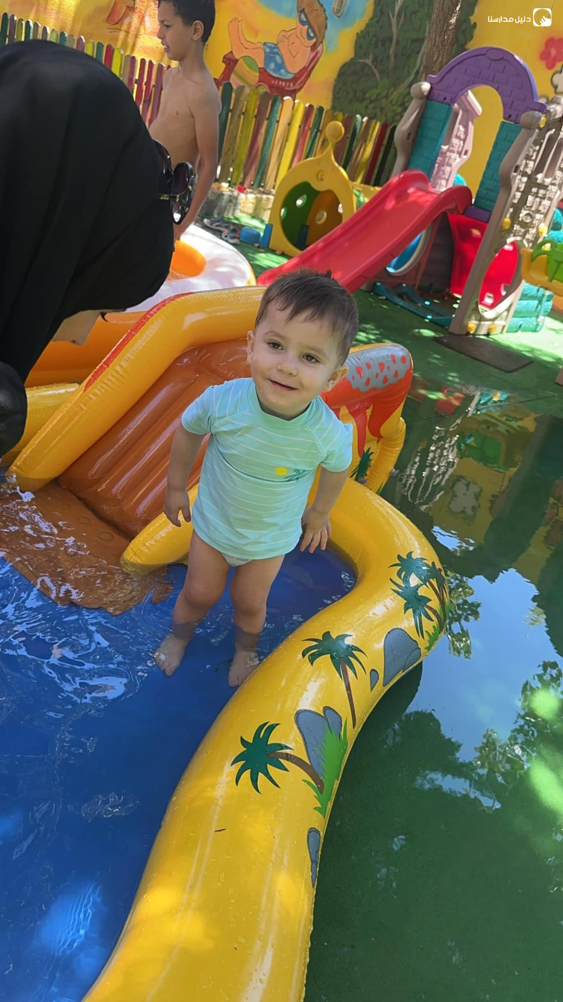حضانة ضحكة الفقاعة slide 4