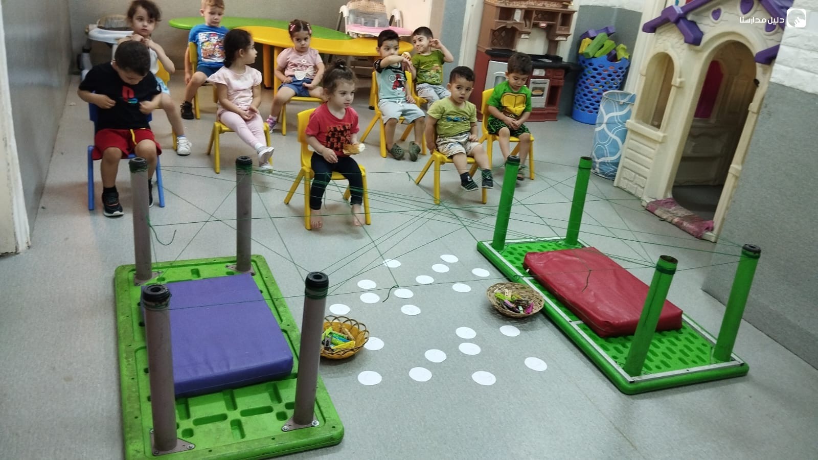 حضانة الطفل الظريف slide 3