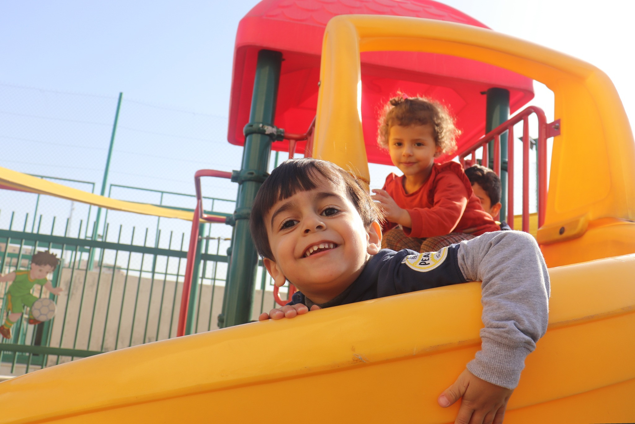 حضانة الثقافة slide 10
