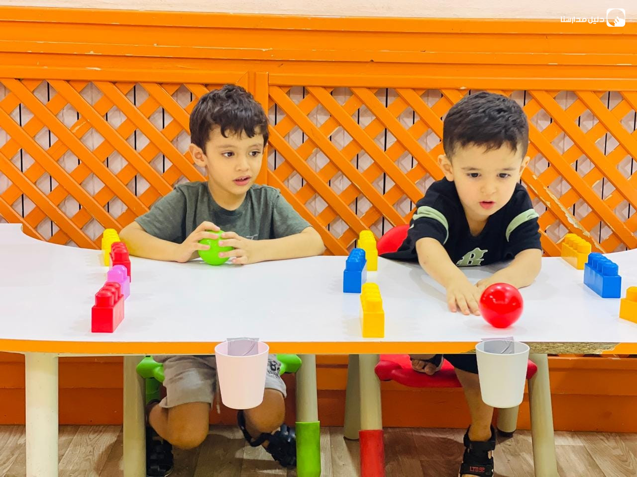 حضانة مدينة الاطفال slide 4