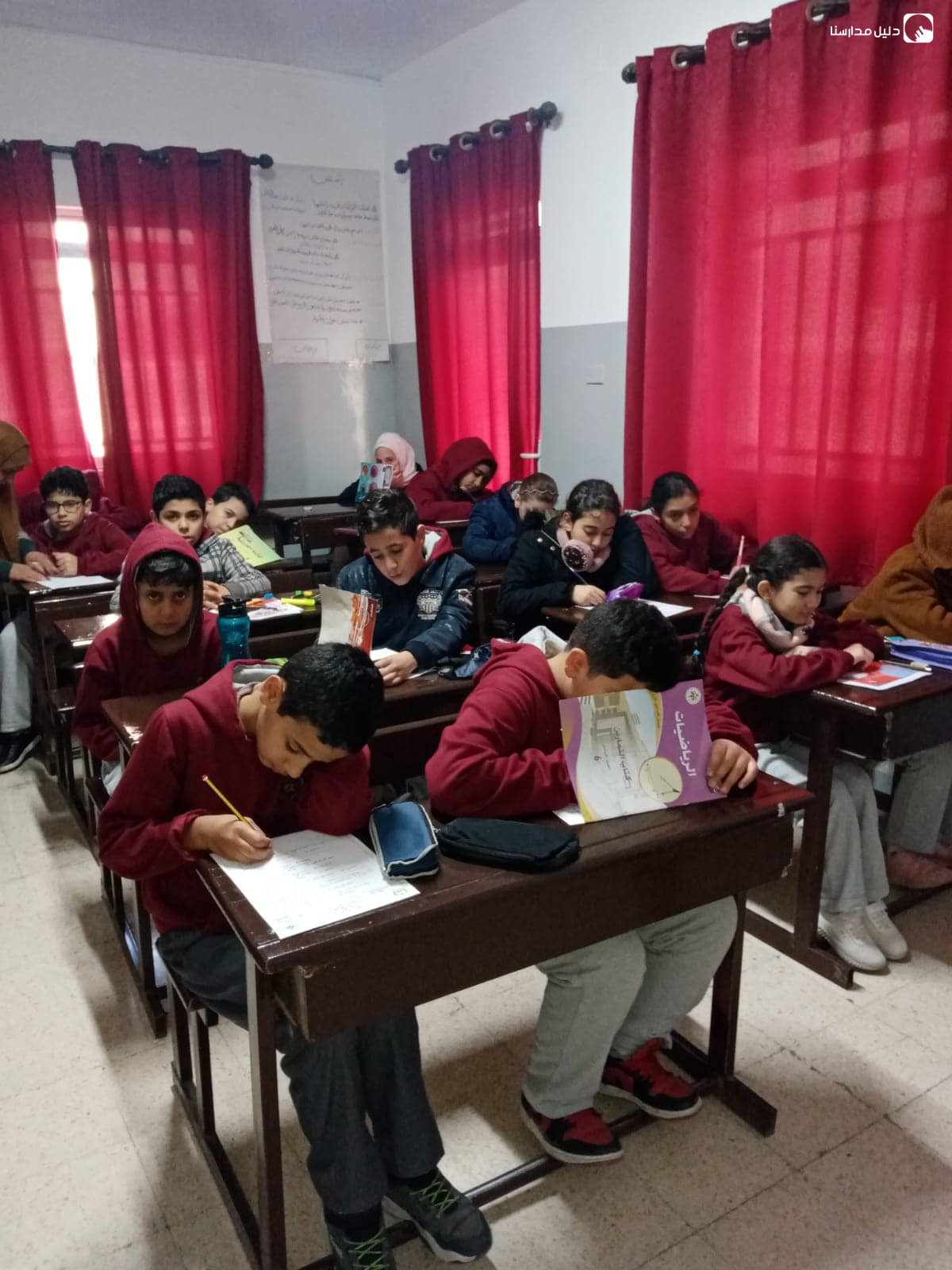 مدرسة وروضة النهار المشرق slide 10