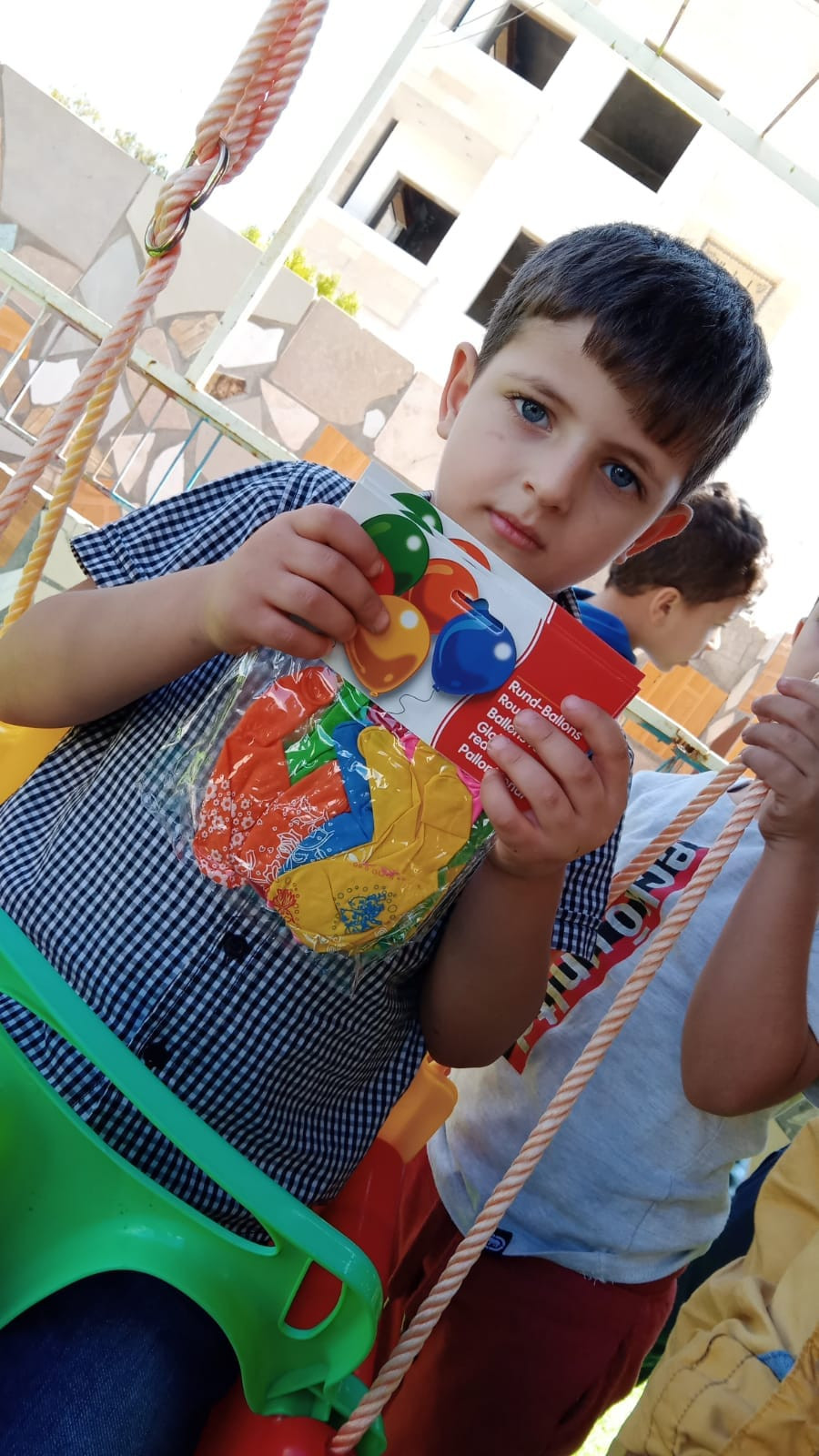 مدرسة وروضة منارة العلم والايمان slide 4