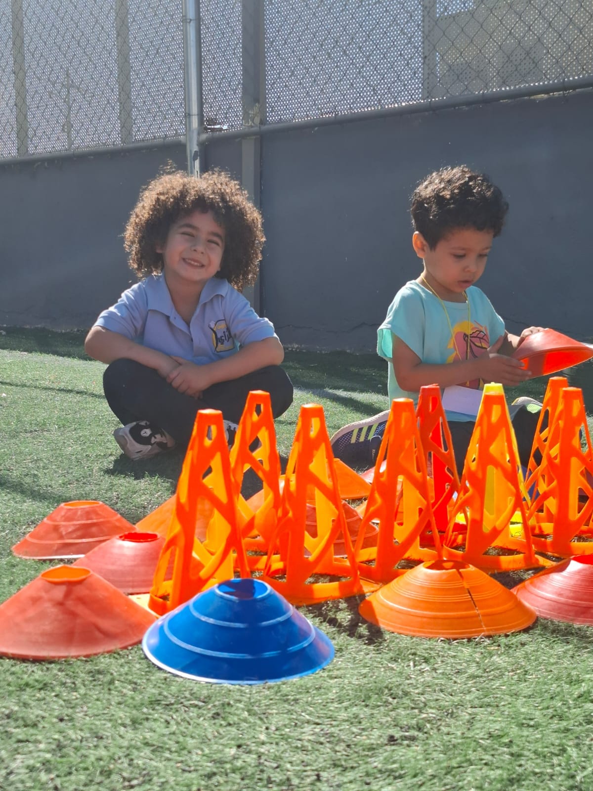 مدرسة نور الرأي slide 9