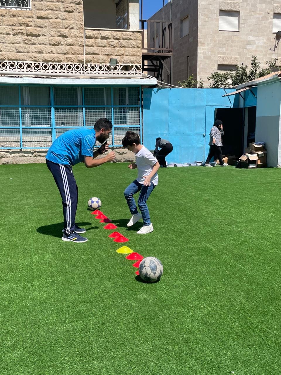 اكاديمية الفرح للتربية والثقافة والعلوم slide 6