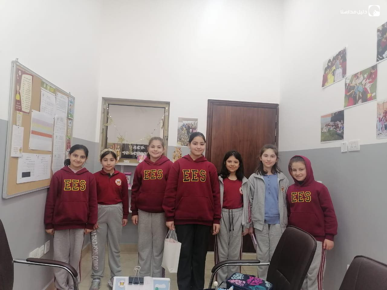 مدارس وروضة الاشراق التعليمية slide 14