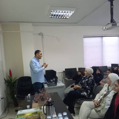 اكاديمية صدى المملكة الحديثة slide 6