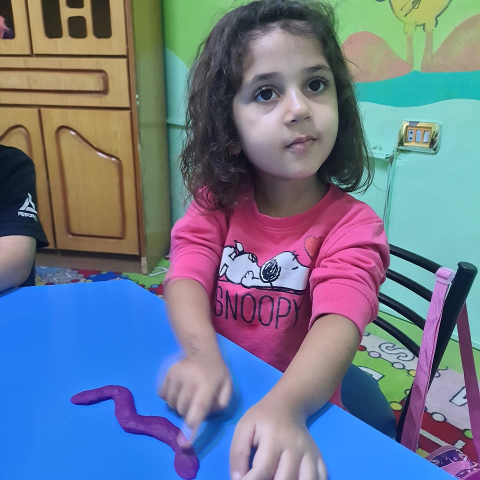 روضة أزهار الوصفيه slide 7