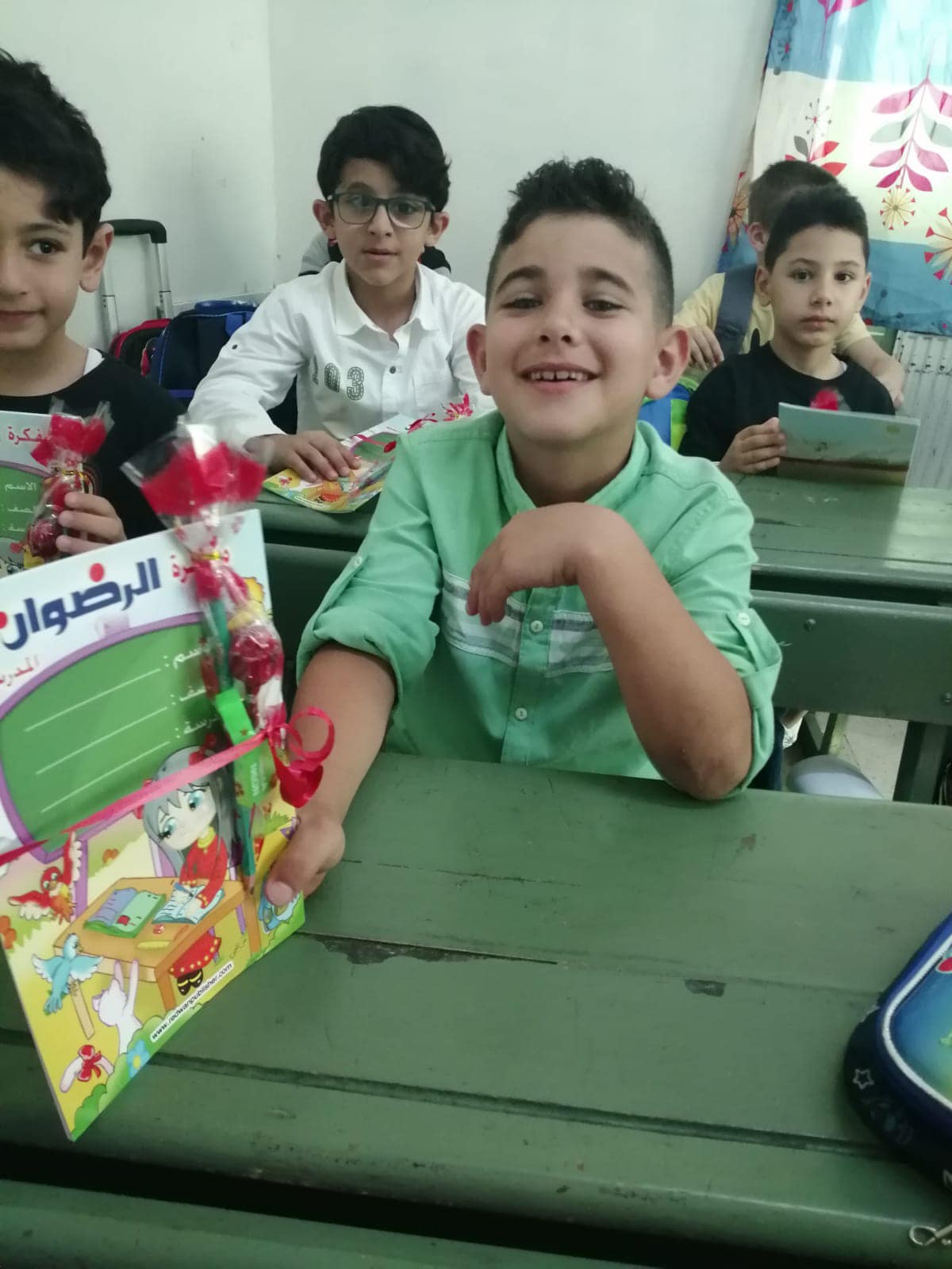 مدرسة وروضة الصادق الأمين slide 4