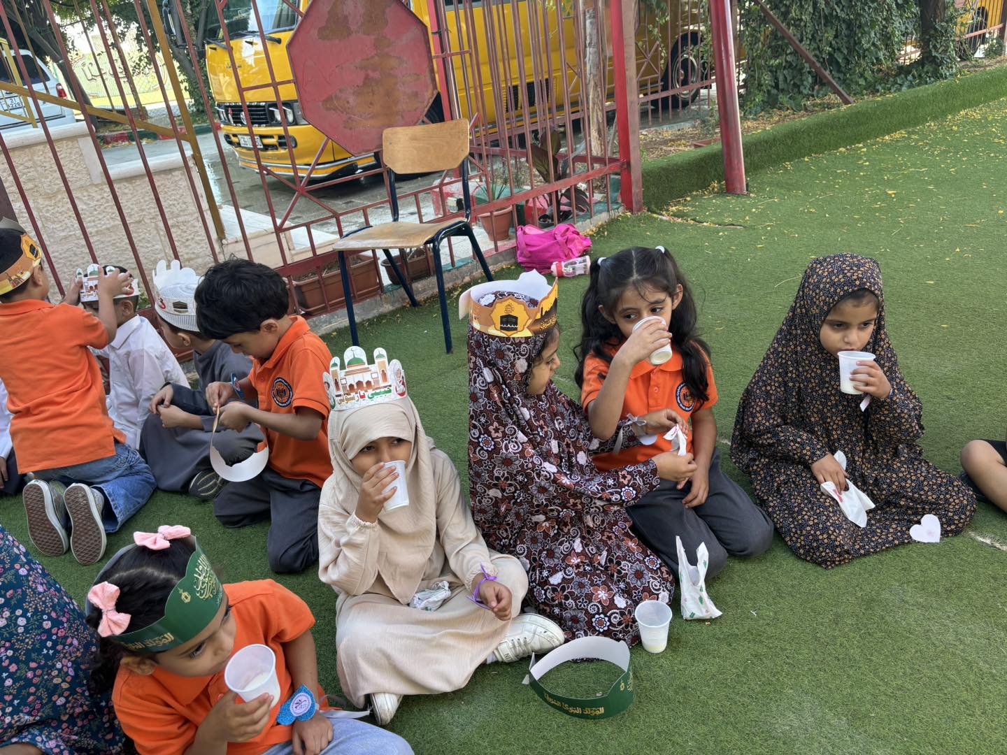 مدرسة وروضة الفسيفساء slide 5