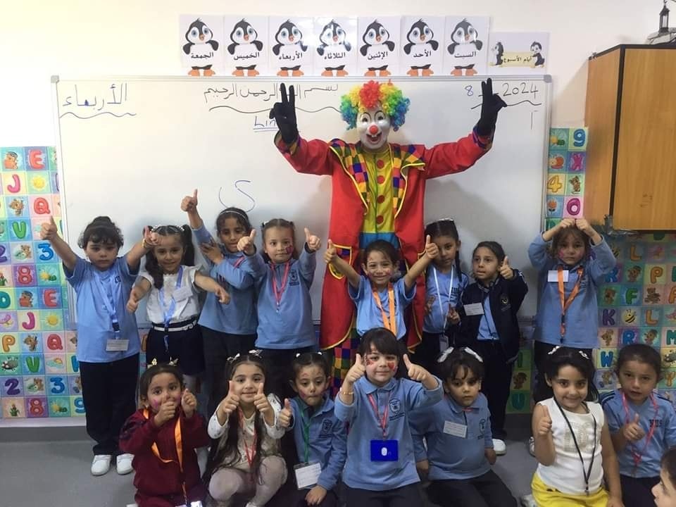 مدارس نور الأردن الدولية slide 4