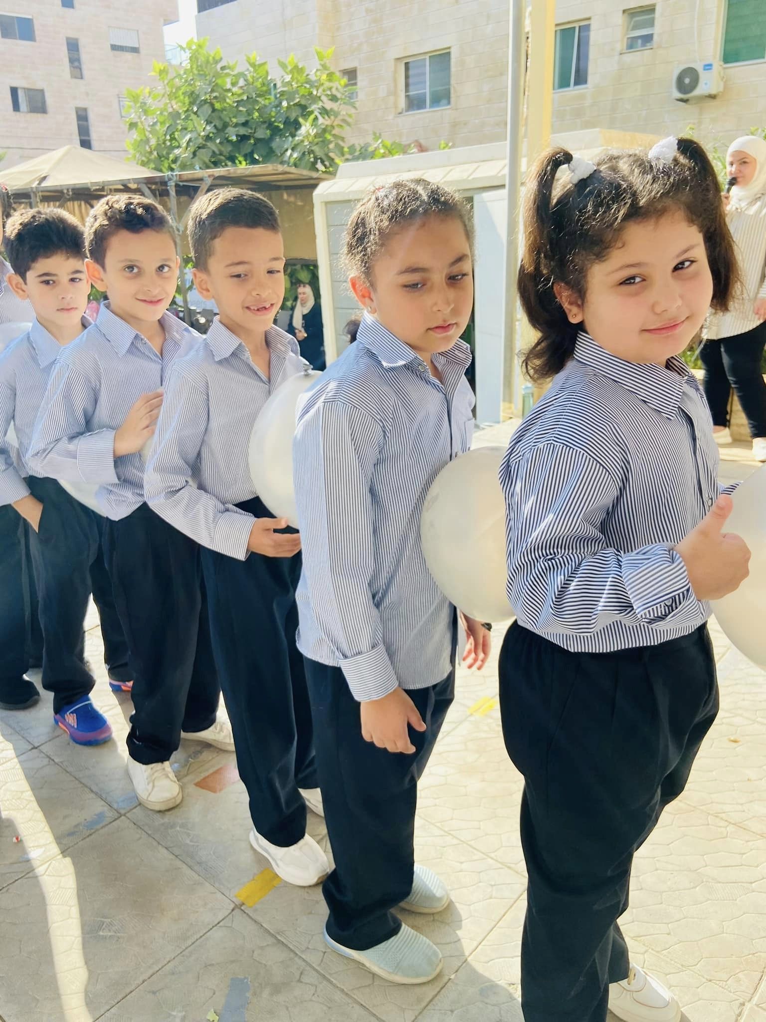 مدارس وروضة رواد المستقبل slide 4
