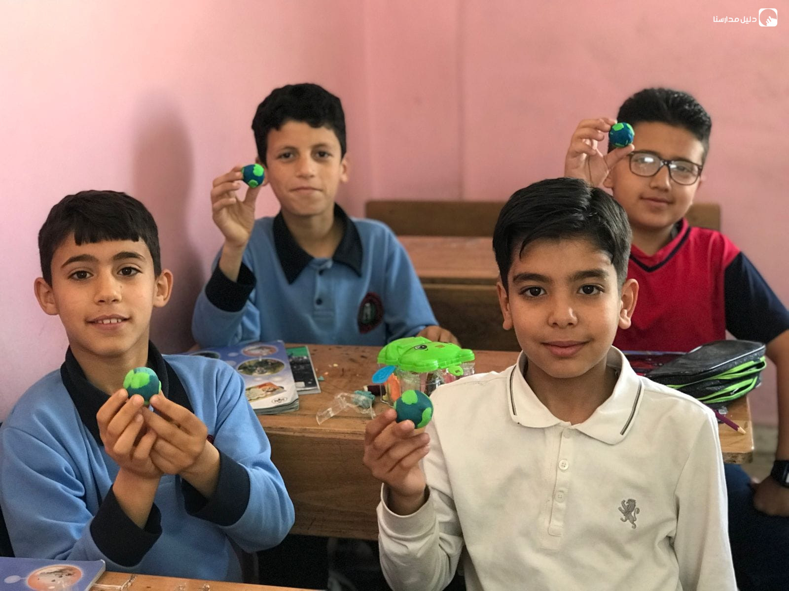 مدارس البيان الحديثة slide 5