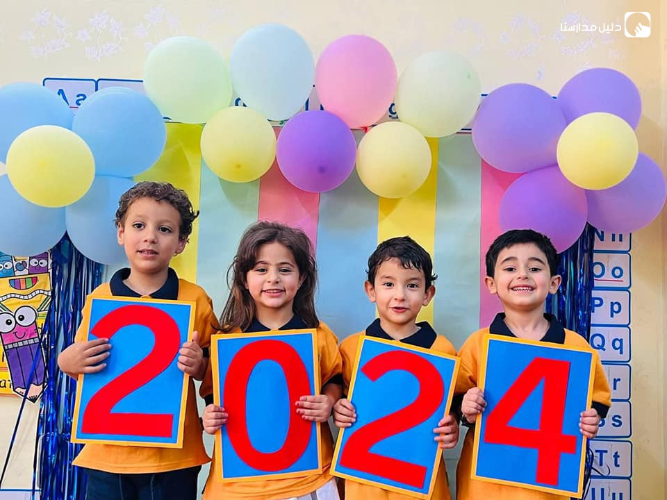 مدارس و رياض خلية النحل slide 6