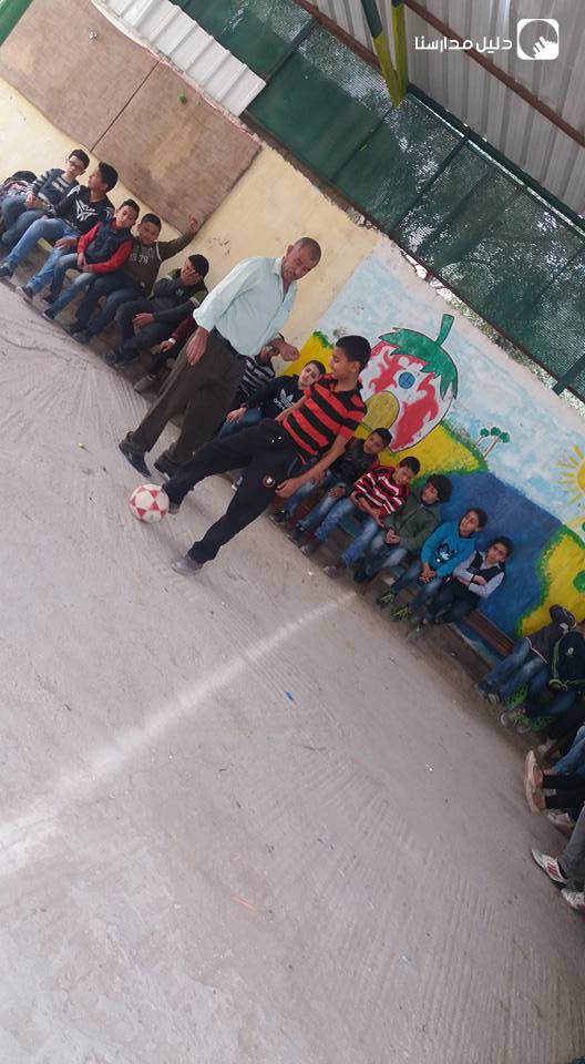 مدرسة منابع الابداع والتميز slide 2