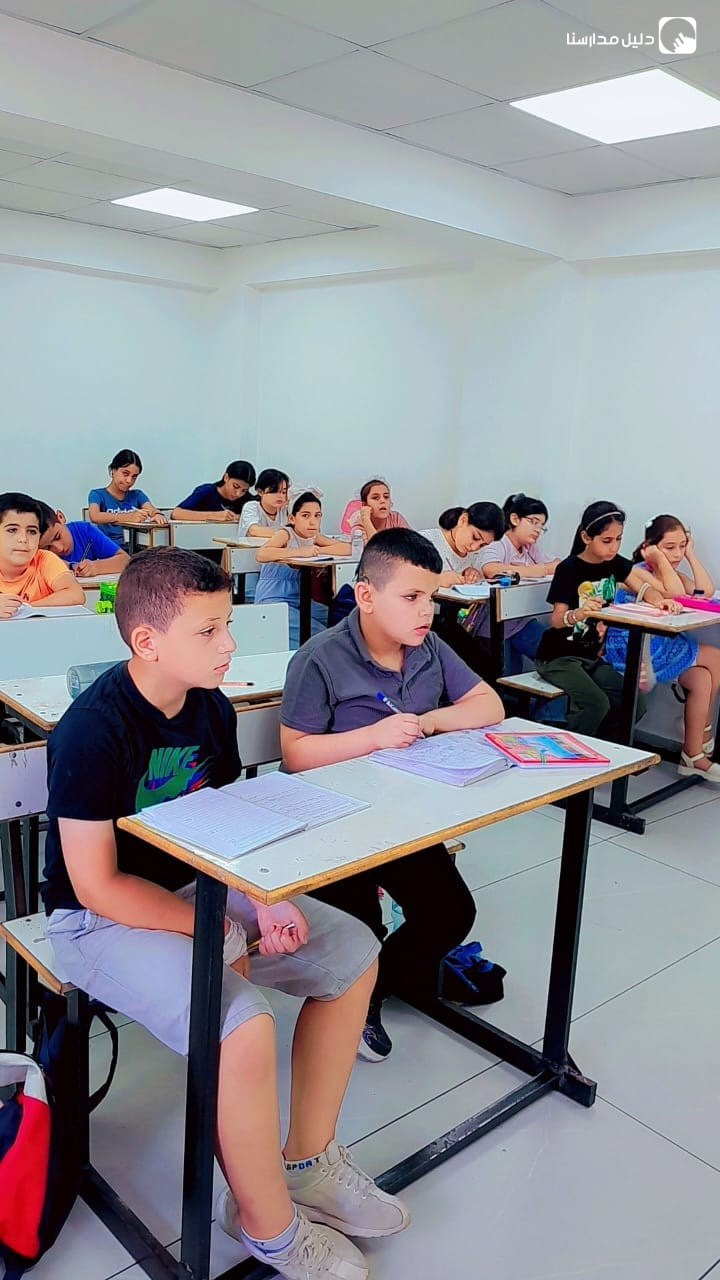 مدرسة و روضة الامير الصغير slide 2