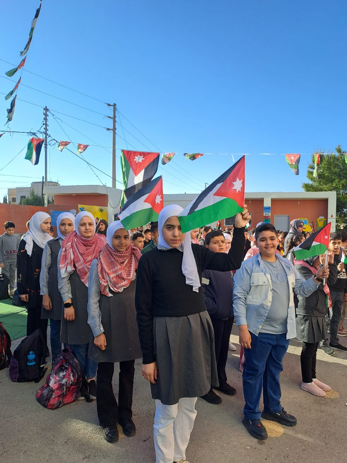 مدرسة و روضة هيا نسمو slide 6