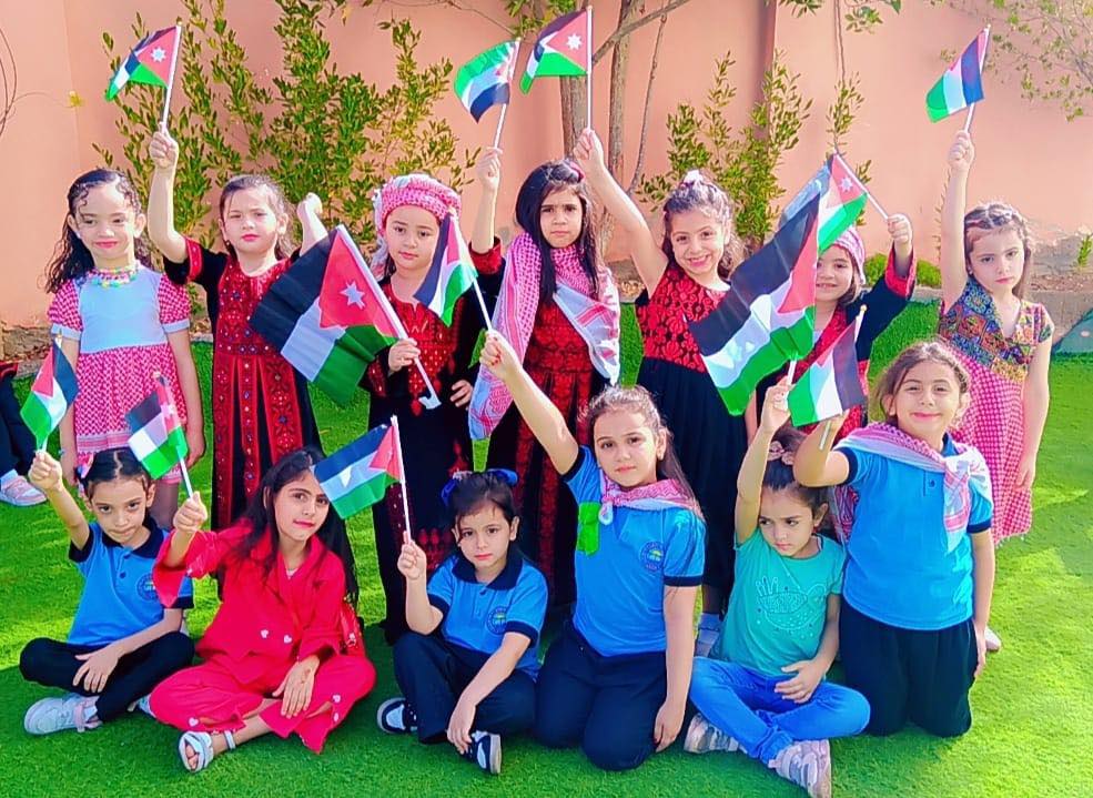 روضة و مدرسة السرايا slide 3