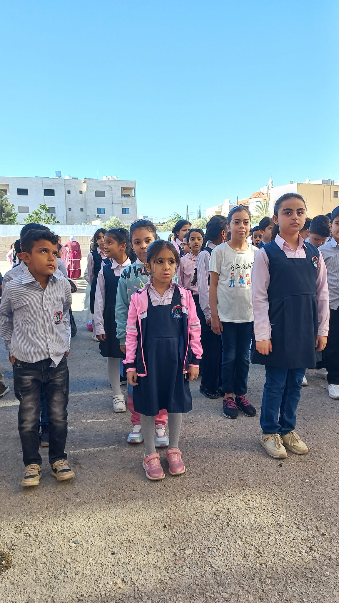 مدارس طلائع الإبداع العالمية slide 11