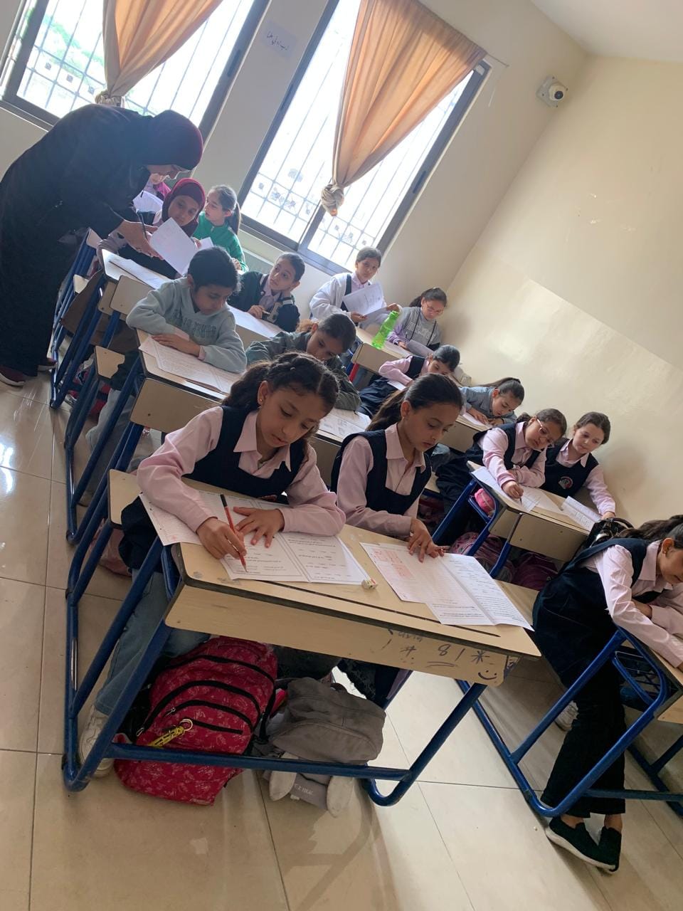 مدارس طلائع الإبداع العالمية slide 5