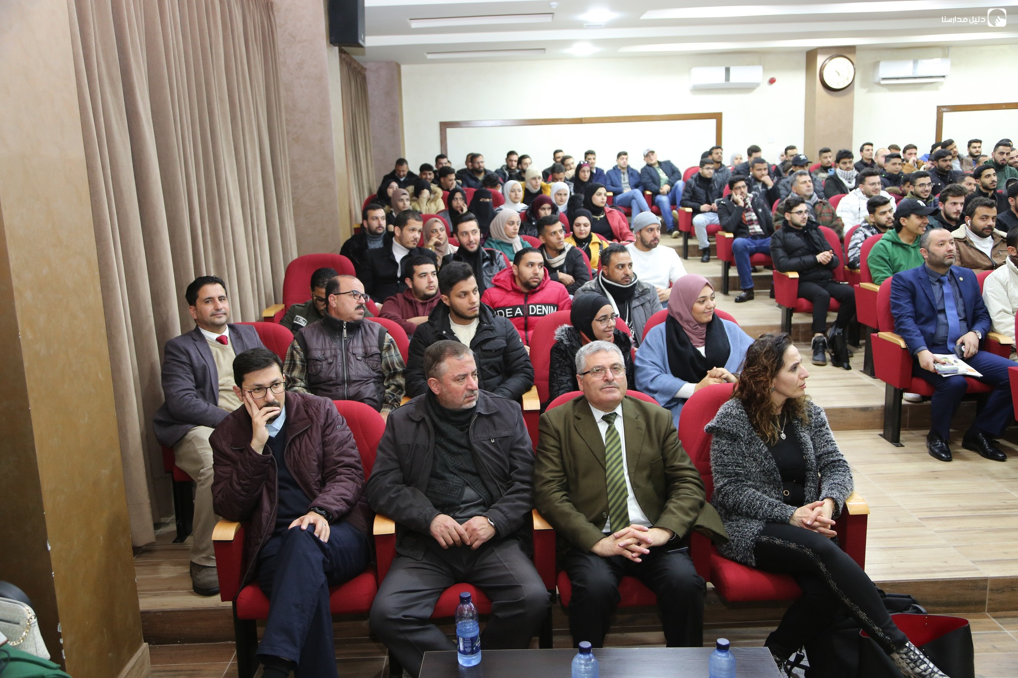 جامعة الزيتونة الأردنية slide 6